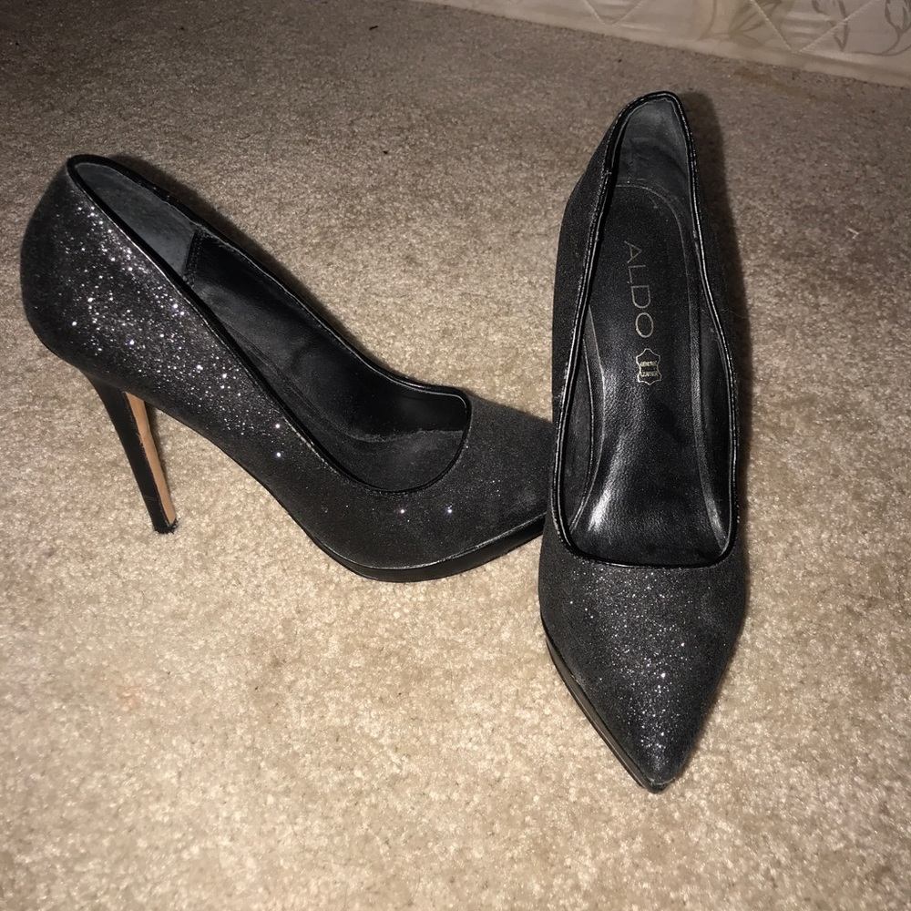 Glittery Shiny Aldo pumps